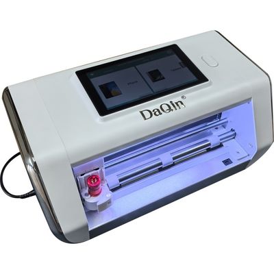 Máquina de corte automática para proteção de ecrãs e costas móveis