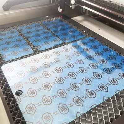 Nano Glass Hydrogel and Vinyls Daqin Mobile Tempered Glass Screen Protector Máquina de corte a laser para lojas de telefone e empresas de reparação