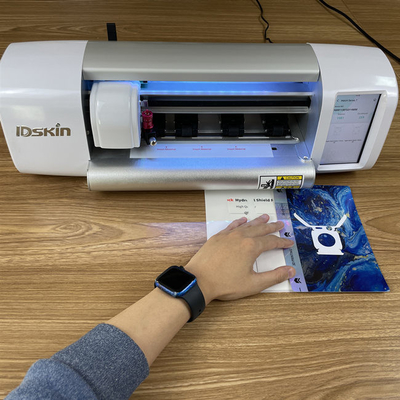 Máquina de corte portátil do protetor da tela do Hydrogel com software móvel do projeto da pele