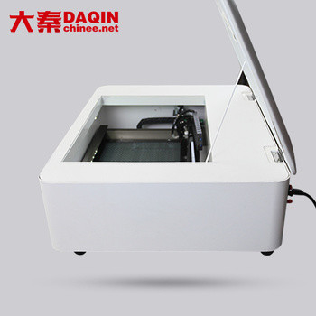 Máquina de corte a laser de proteção de tela de 30w para telefone móvel / câmera / tablet