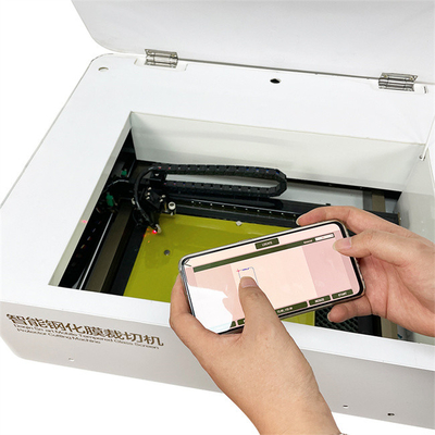 DAQIN Máquina de corte a laser móvel de proteção de tela de vidro temperado com precisão de corte de 0,01 mm