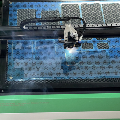 Máquina de corte a laser de vidro temperado