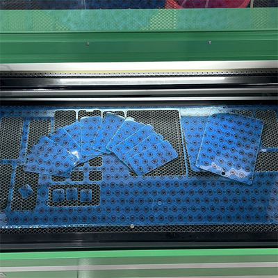 Daqin 1300W Telefone Móvel Protector de Ecrã de Vidro Temperado Máquina de Corte a Laser Fabricante