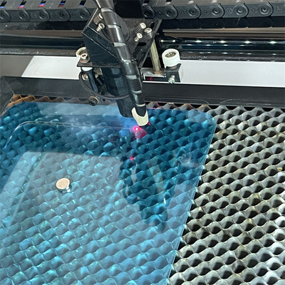 Máquina de corte a laser da Daqin para telefone móvel Protector de tela de vidro temperado Ideal para negócios de loja online de acessórios de telefone
