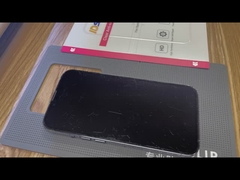 O arranhão no telefone desapareceu!